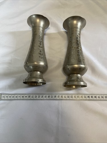 Vintage metallvasen - vintage,
