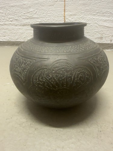 Handgravierte messingvase - handgravierte,