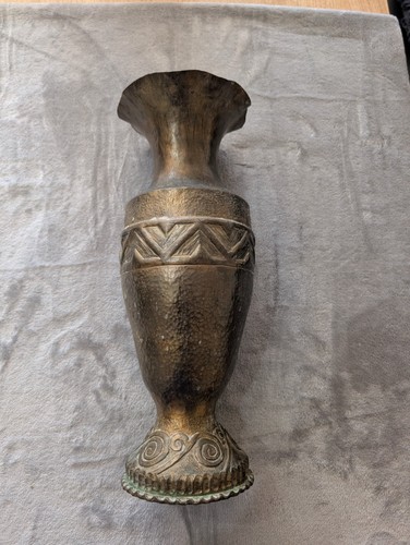 Massive bronze vase - (37cm), –