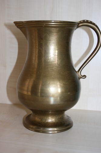 Vintage klassischer krug - klassischer,