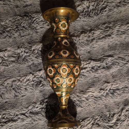 Vase aus massivem messing mit - aus,