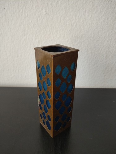 Vase aus kupfer mit blauen - vase,
